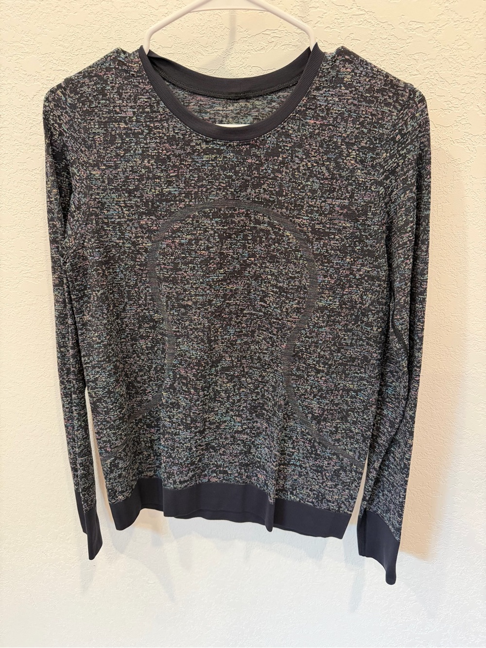 lululemon athletica Black Heather Long-Sleeve Performance Tee